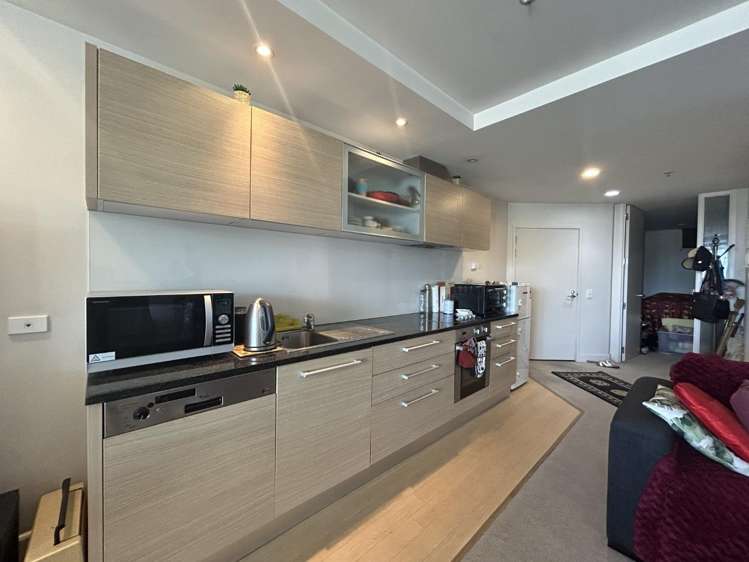 106 The Sands/ 13/5 Bisley Ave 1874_1
