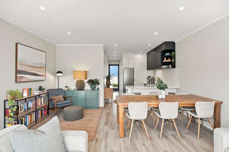 8 Roundel Crescent Whenuapai_4