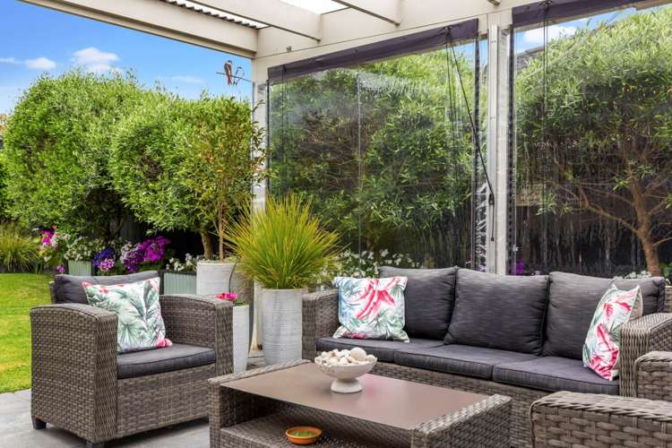 15 Bellshill Close Wattle Downs_9