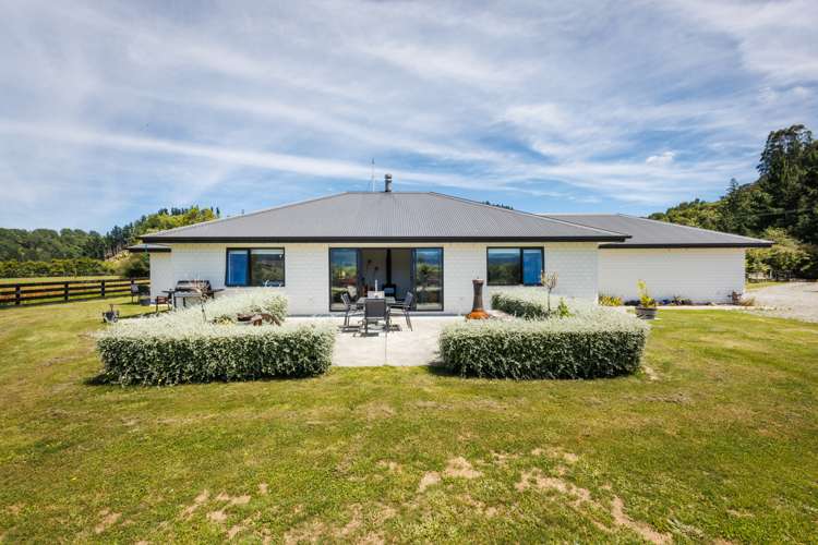 946d Finnis Road Pohangina_15