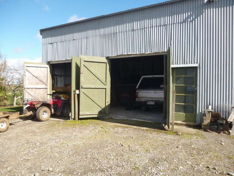 52 Victoria Road Stratford_13