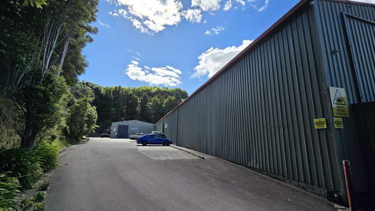 Tenancy 7/130 Maleme Street Greerton_8