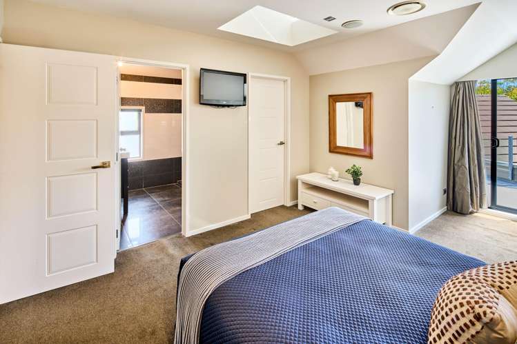 29d Wai-Iti Crescent Woburn_21