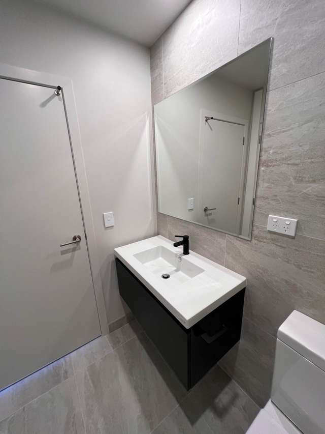 A404/2 Munroe Lane Albany_4