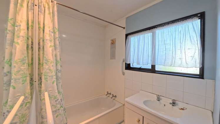 2/21 Northall Road New Lynn_8