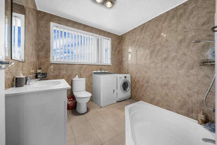 19A Garth Place Manurewa_8