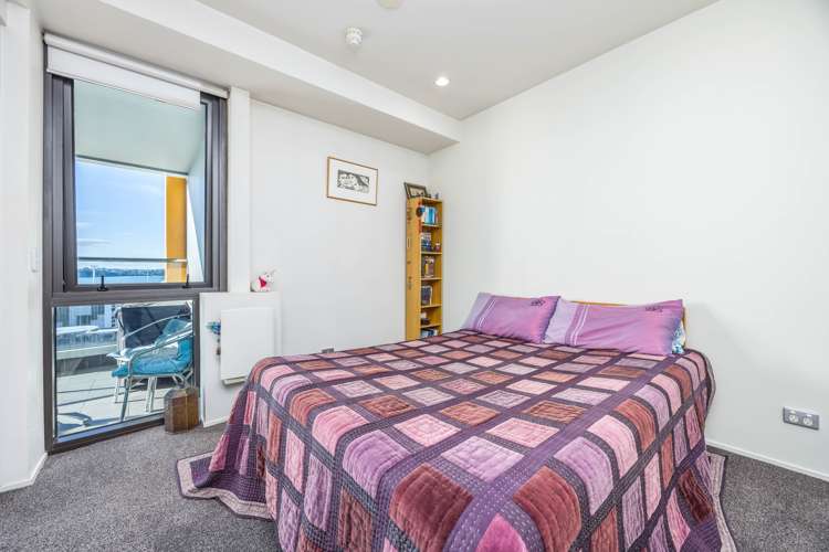 1004/18 Beach Road Auckland Central_11