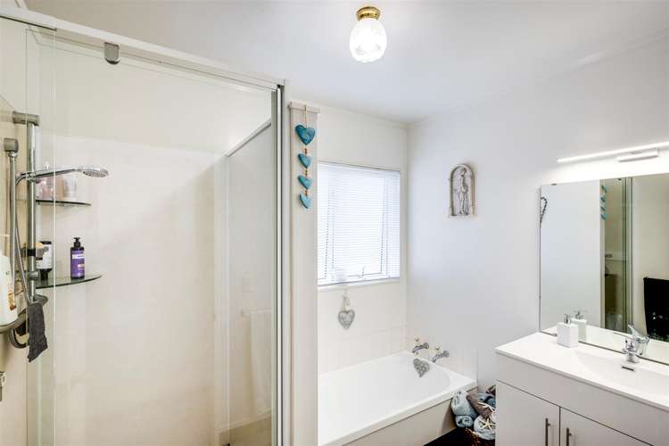 3/2 Anzac Avenue Onekawa_11