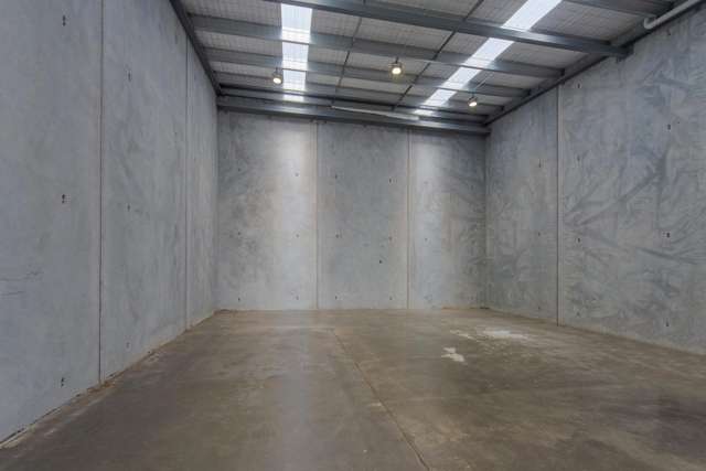 6/25-27 Packham Crescent Stoke_3