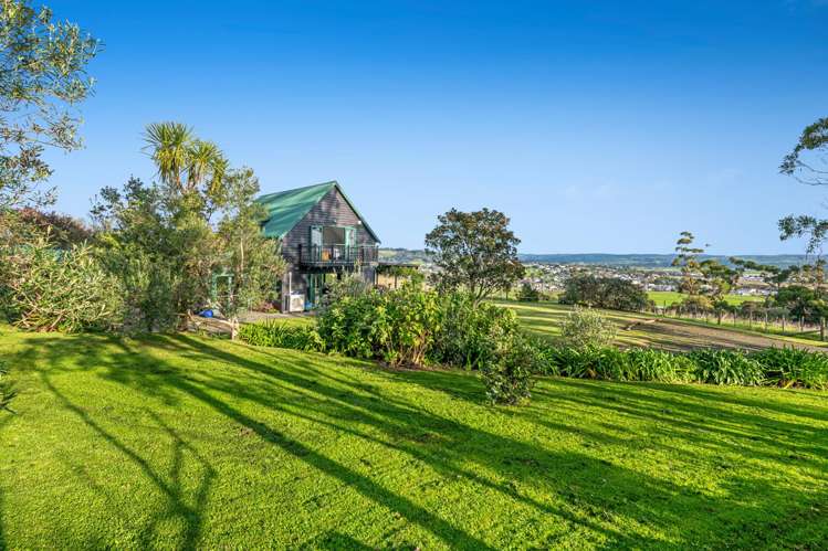 88 Pipitiwai Drive Helensville_24