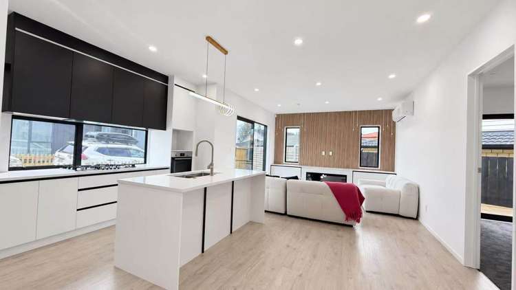 A, B, C/105 Fitzroy Street Papatoetoe_8