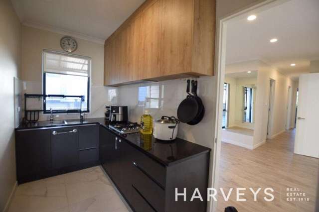 A/52 Mettam Drive Swanson_1