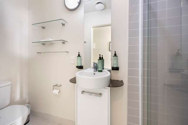 1410/10 Waterloo Quadrant Auckland Central_4