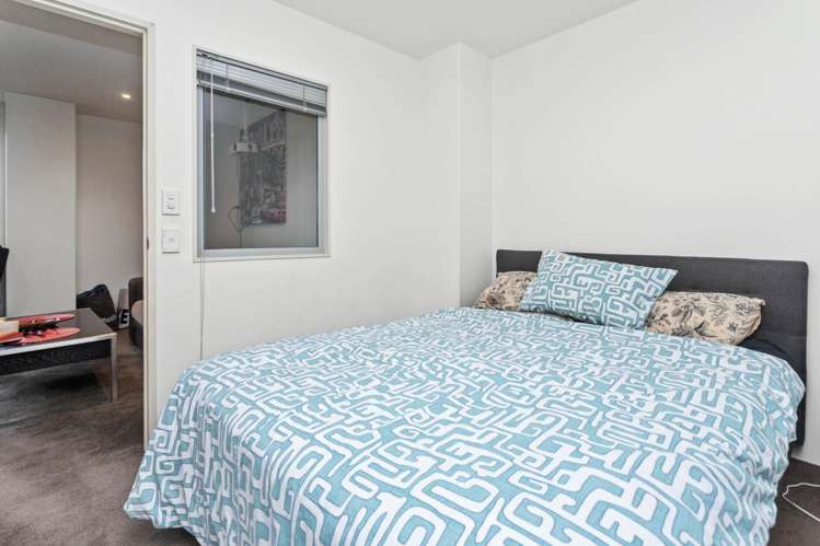 607/10 Ronayne Street City Centre_6