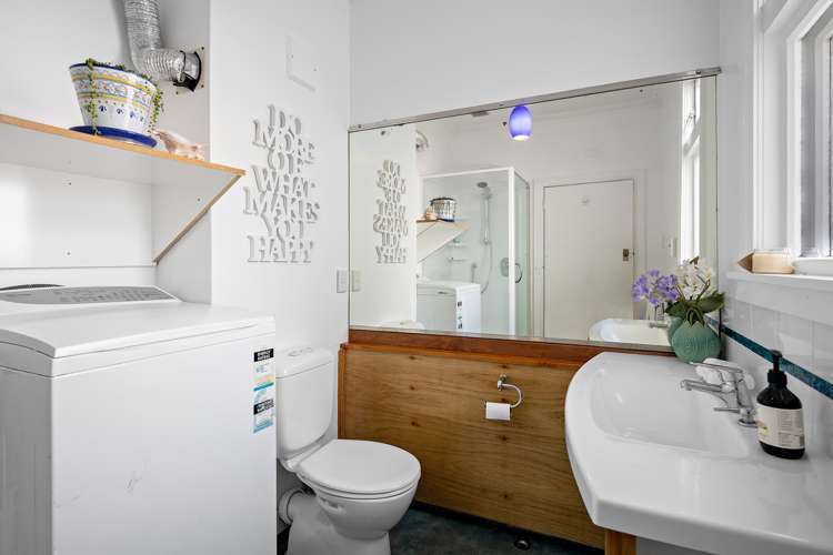 6/1 Rixon Grove Mount Victoria_10