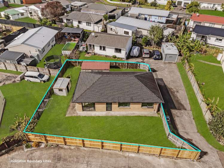 1/25 Kennington Drive Clendon Park_12