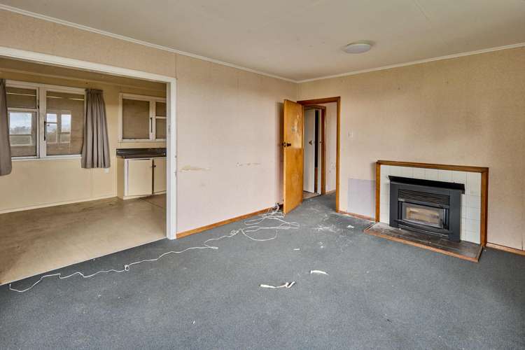 35 Durham Street Cannons Creek_7