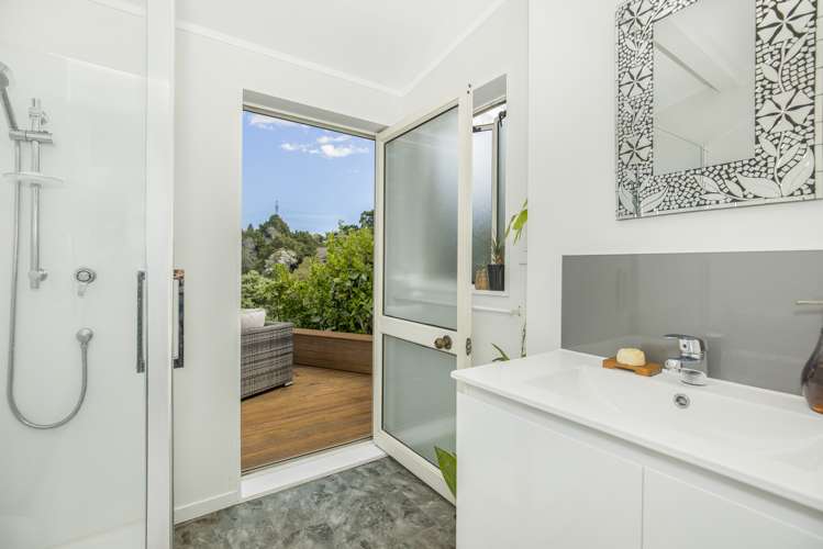 245b Hill Road The Gardens_31