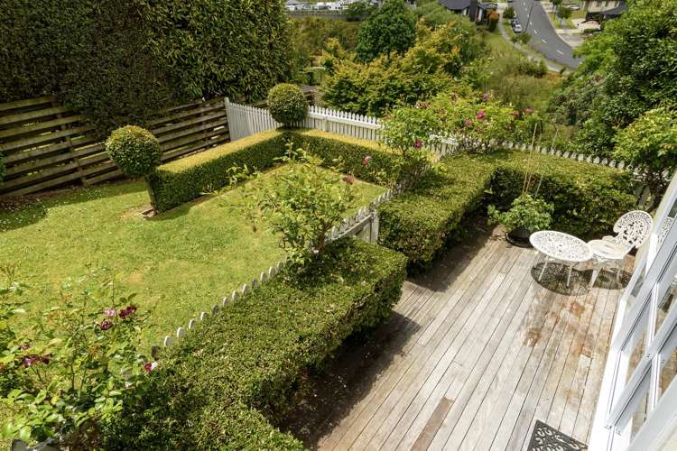 59 Contour Avenue Pyes Pa_26