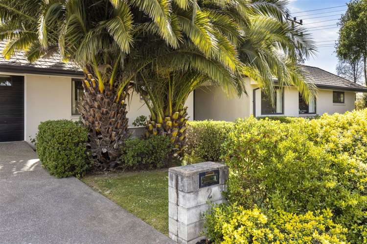 2 Nottinghill Drive Springlands_28