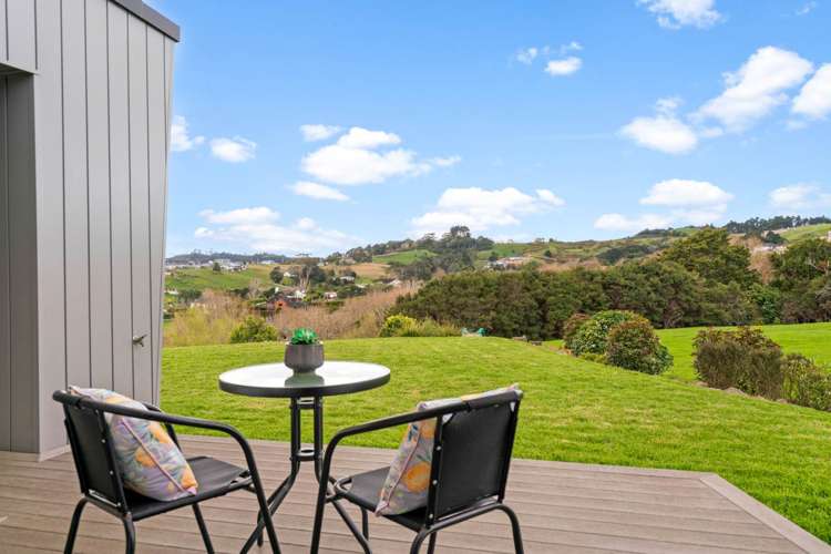 49 Sovereign Street Flat Bush_23