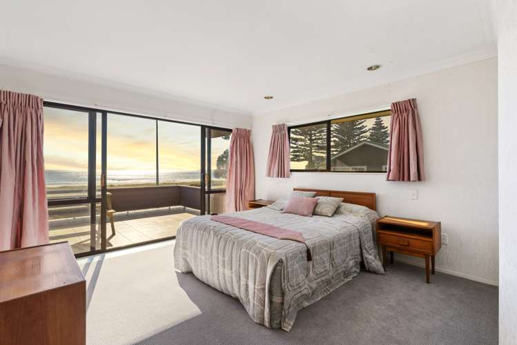 76 Marine Parade Mount Maunganui_14