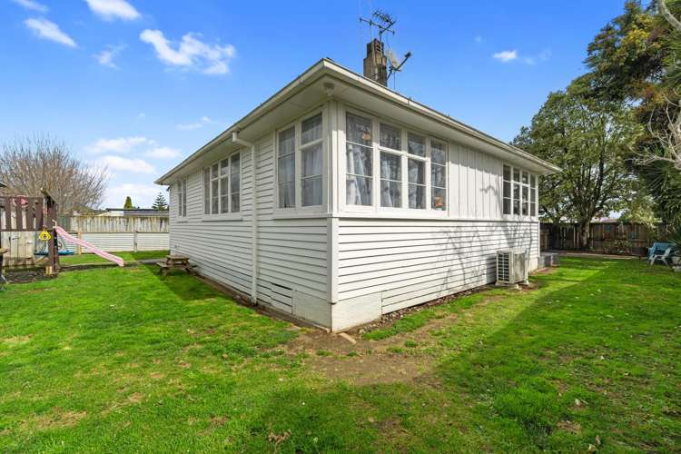 6 Kenney Crescent Fairfield_19