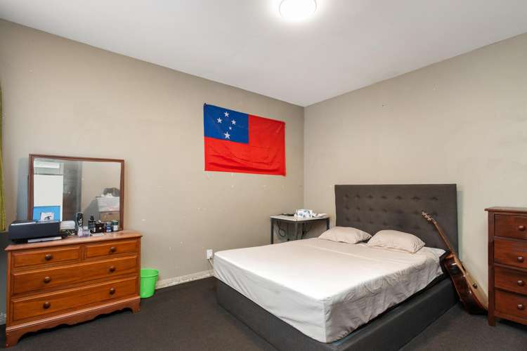 17 Woodham Courts Linwood_6