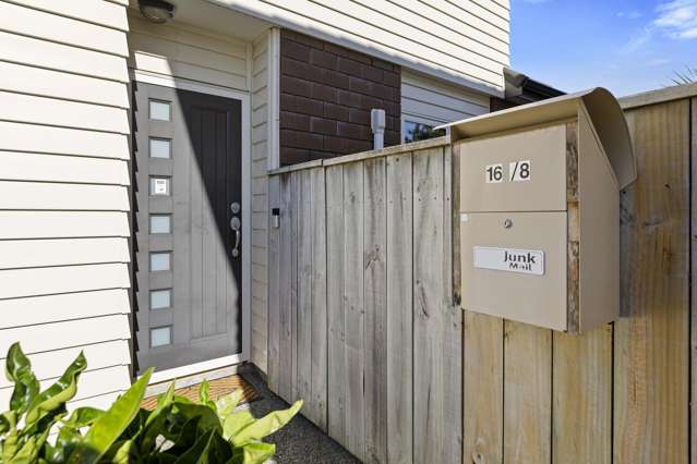 8/16 Black Rock Road Newlands_2