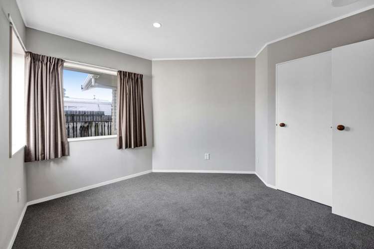 2/59 Wallath Road Westown_15