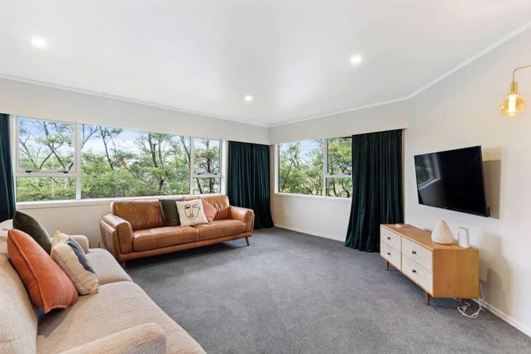 94 Pleasant Road Titirangi_5