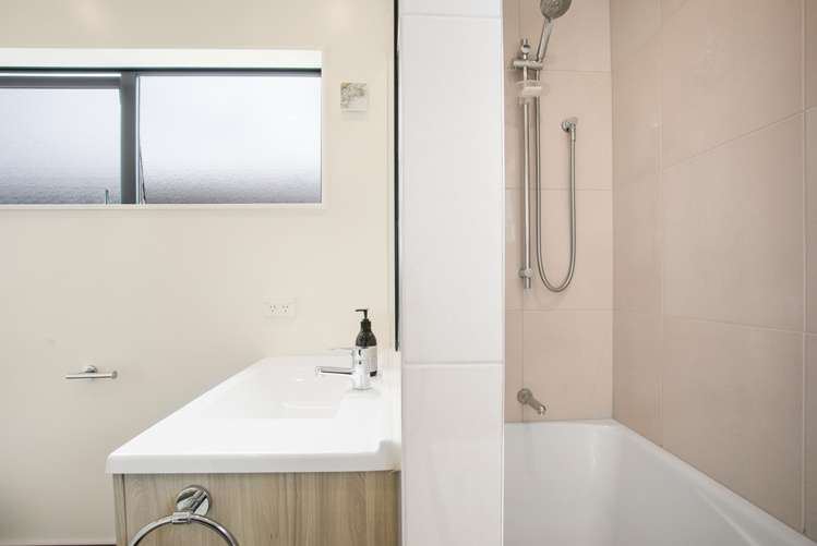 8 Kanuka Road Hobsonville_25