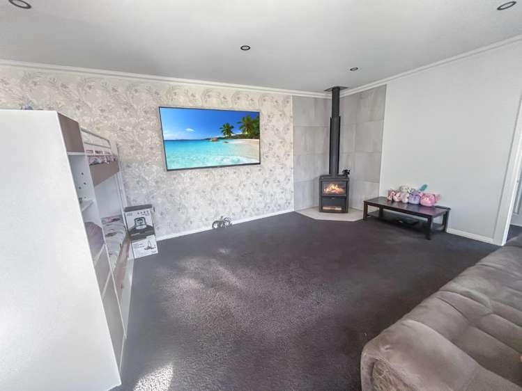 4 Kitchener Street 10754_4