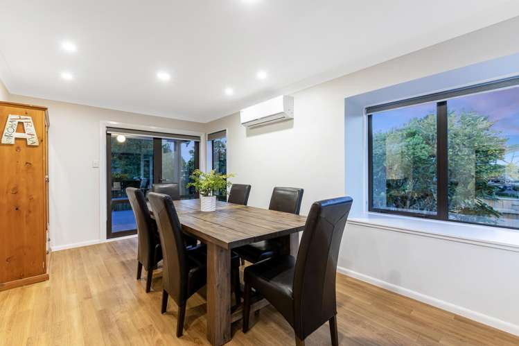 15 King Charles Drive Kingsley Heights_4