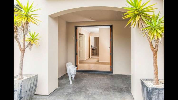 5 Tui Brae Beachlands_11