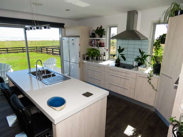 28 Elley Drive Carters Beach_3