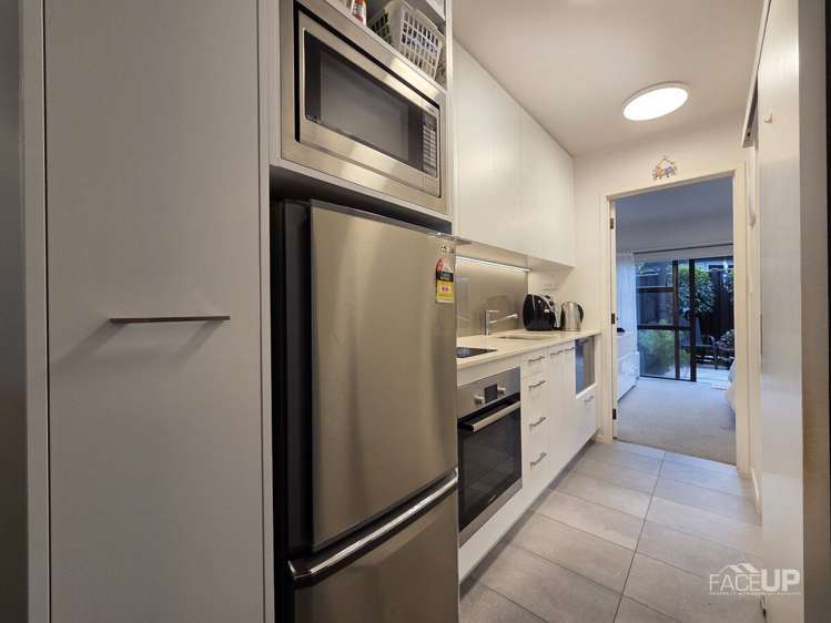 14/327 Hobsonville Road Hobsonville_5