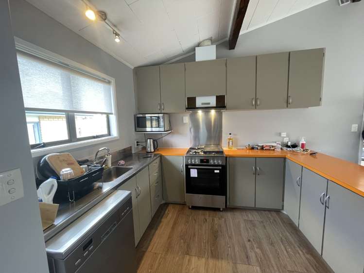 50 Eversham Road 11229_2