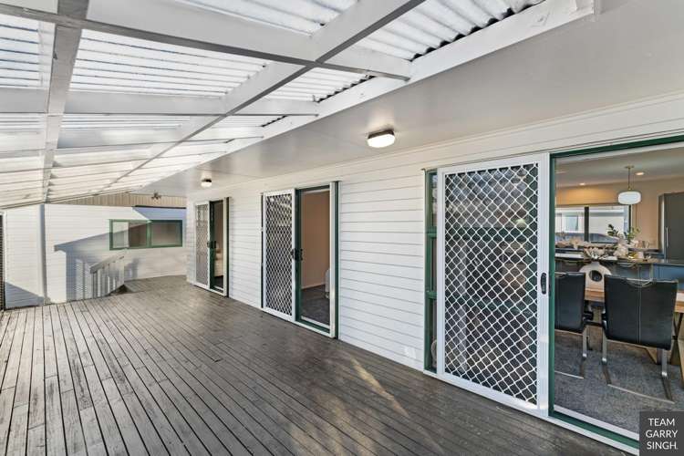 34 Antrim Crescent Otara_27