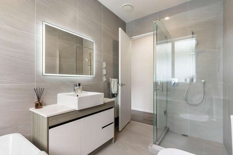 156 Ninth View Avenue Beachlands_30