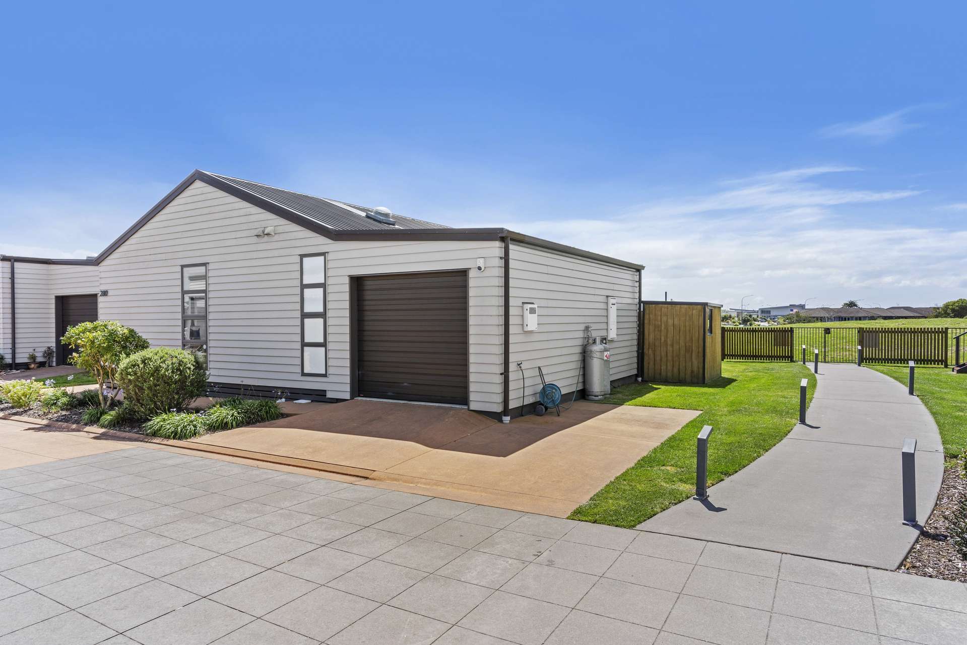 280/61 Golden Sands Drive Papamoa_0
