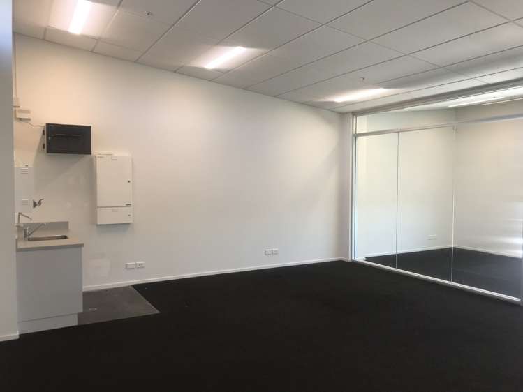 21-23 Humphreys Drive Ferrymead_3