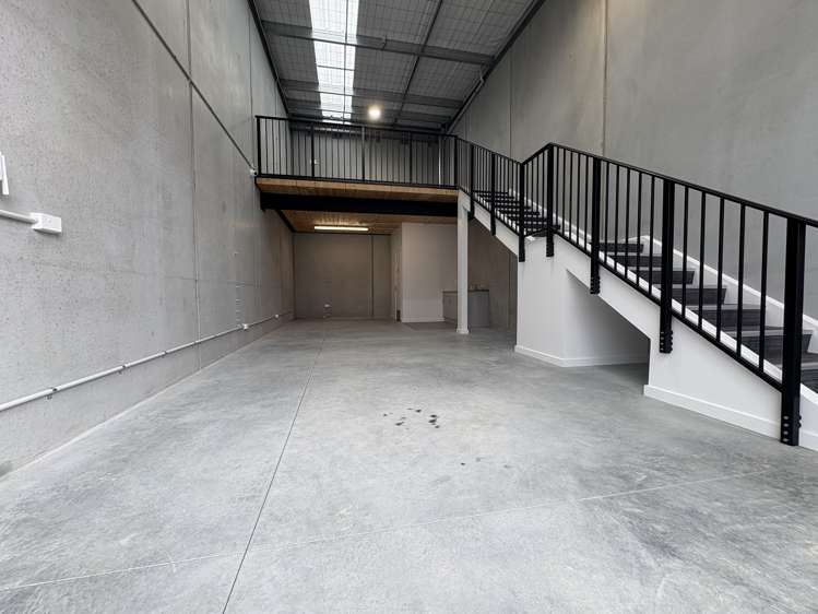 31/90 Hobsonville Road Hobsonville_2