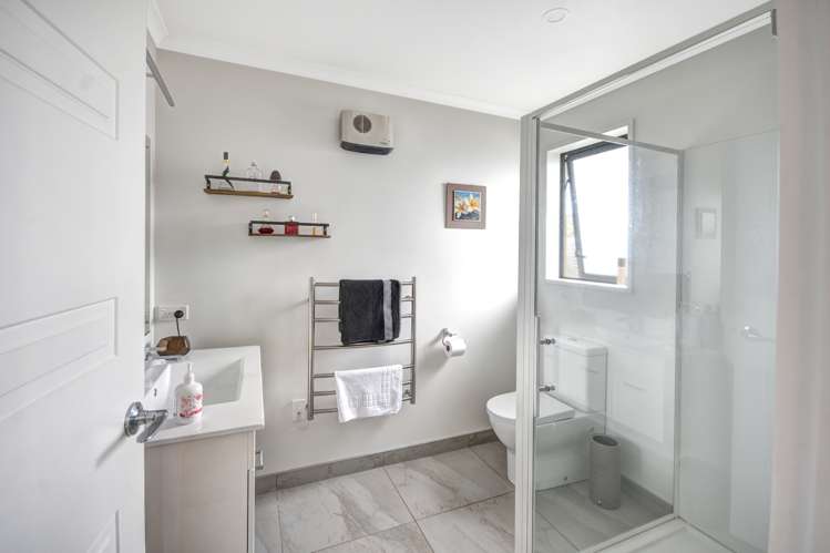 6 Heasley Lane Mosgiel_15