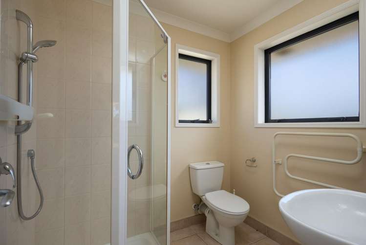 5A Robalan Place Redwoodtown_13