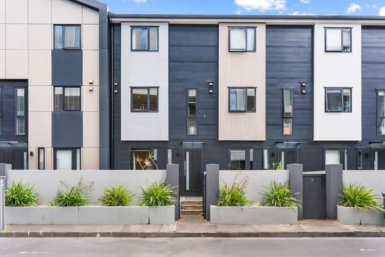 Suite 22/8 Dock Street City Centre_1