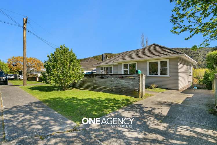 90 Wood Street Wainuiomata_16