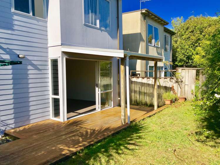 4 Albionvale Road Glen Eden_11