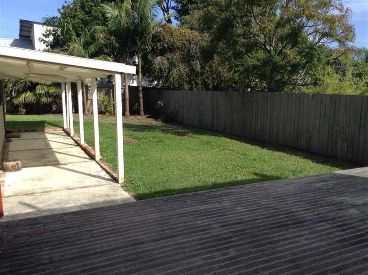 15 Westwell Road Belmont_5