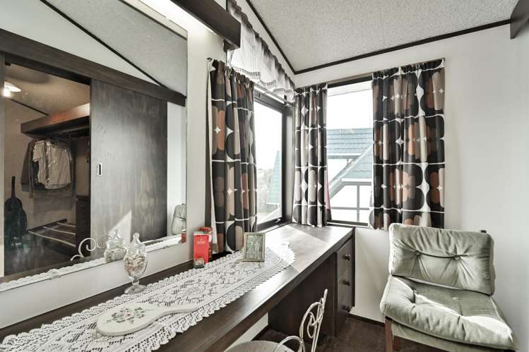 17 Donegal Crescent Tamatea_14